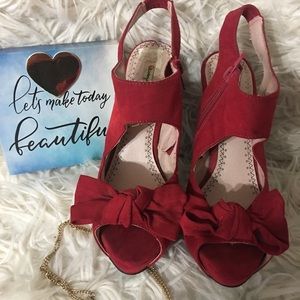 Sexy Red heels size 7.5
